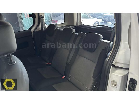 MERİT MOTORS - 2015 RENAULT KANGOO MULTİX 1.5DCİ TOUCH