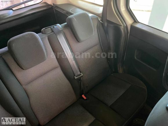 ACEAL'DEN 2015 RENAULT KANGOO MULTİX TOUCH K.KARTINA 12AY TAKSİT
