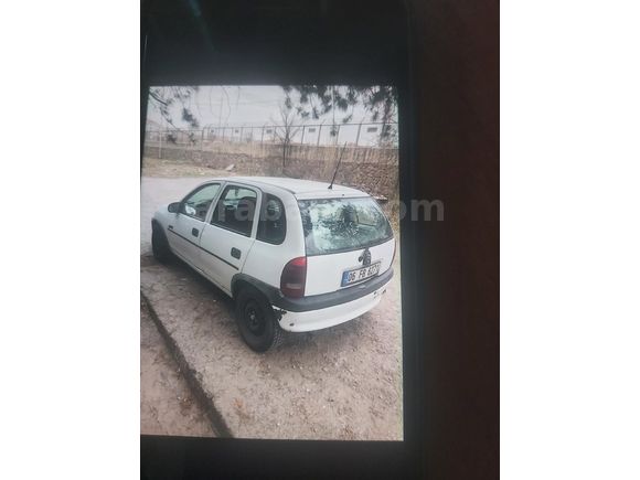 Sahibinden Opel Corsa 1.4 Swing 1996 Model