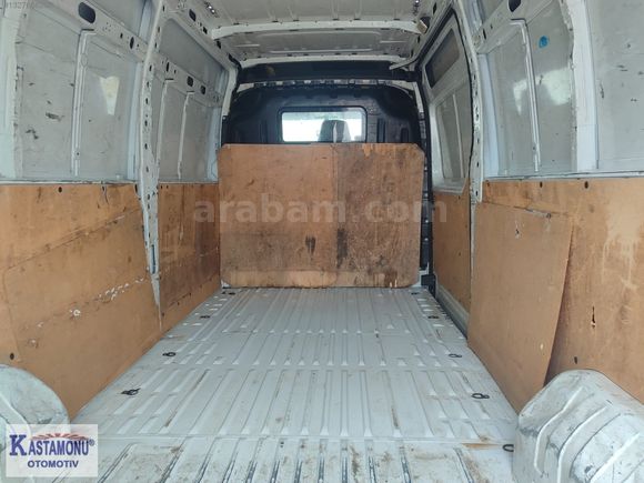 KASTAMONU OTOMOTİV'DEN 2015 MASTER 13M3 PANELVAN 136 BİN KM