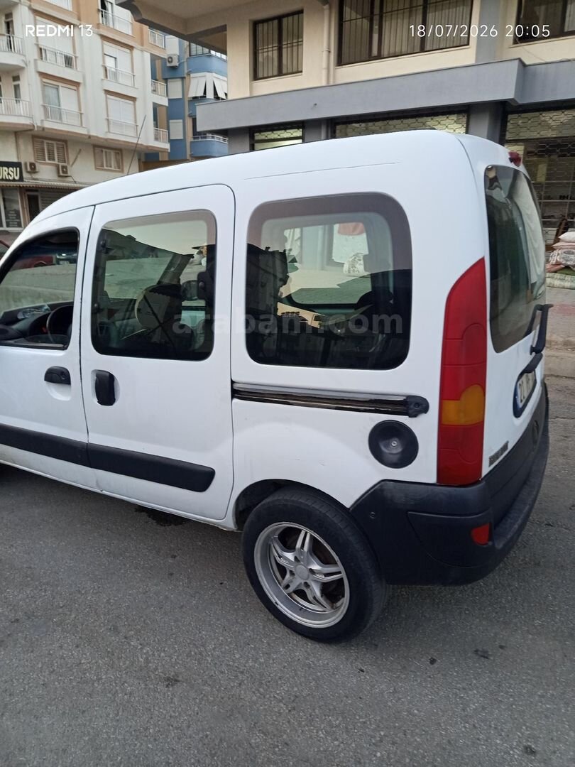 Galeriden Renault Kangoo Express 1.5 dCi Confort 2006 Model Antalya 101.000 km Beyaz 2