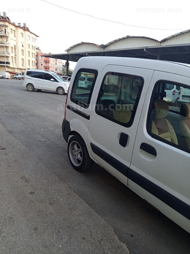 Galeriden Renault Kangoo Express 1.5 dCi Confort 2006 Model Antalya 101.000 km Beyaz 5