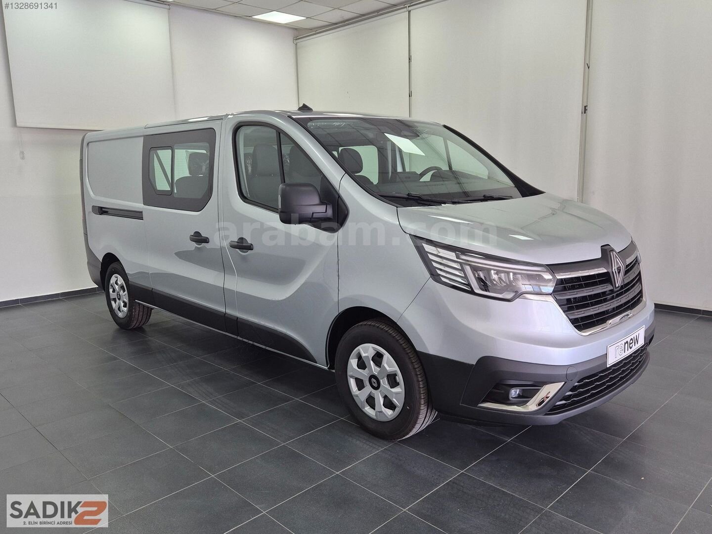 Galeriden Renault Trafic 2.0 BlueDCi Grand Confort 2025 Model Denizli 0 km Gri 3