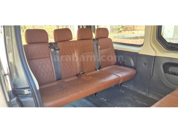 GALERİ ONUR 2016 RENO TRAFIC OTOMOBIL RUHSATLI 8+1