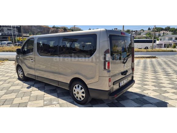 GALERİ ONUR 2016 RENO TRAFIC OTOMOBIL RUHSATLI 8+1