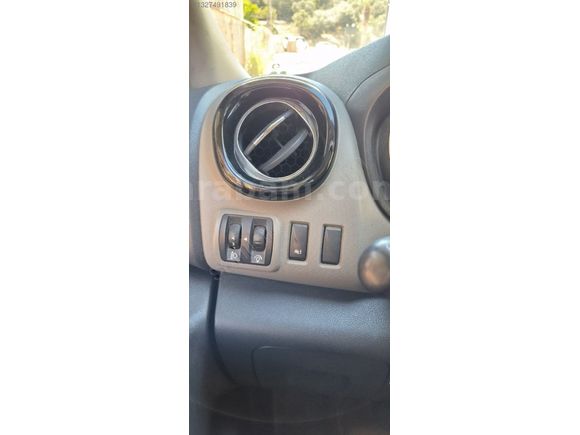 GALERİ ONUR 2016 RENO TRAFIC OTOMOBIL RUHSATLI 8+1