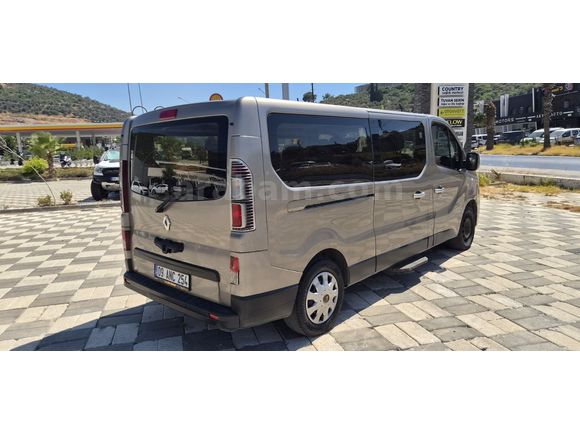 GALERİ ONUR 2016 RENO TRAFIC OTOMOBIL RUHSATLI 8+1