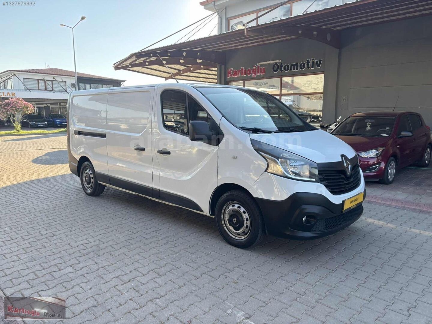Galeriden Renault Trafic 1.6 DCI Grand Confort 2015 Model Aydın 185.000 km Beyaz 7