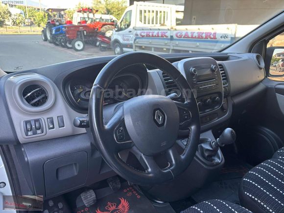 RENAULT TRAFİC HATASIZ KLİMALI