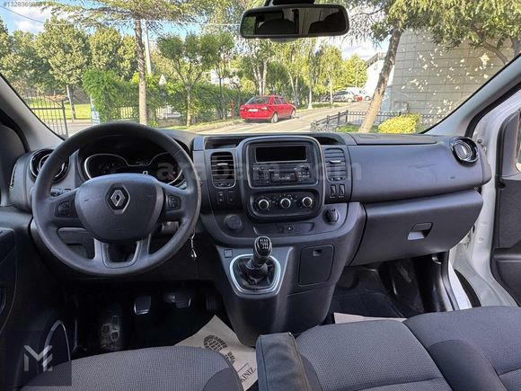 2020 TRAFİC MULTİX 5+1 YARIM CAMLI FULL PAKET
