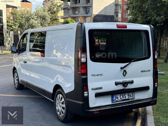 2020 TRAFİC MULTİX 5+1 YARIM CAMLI FULL PAKET