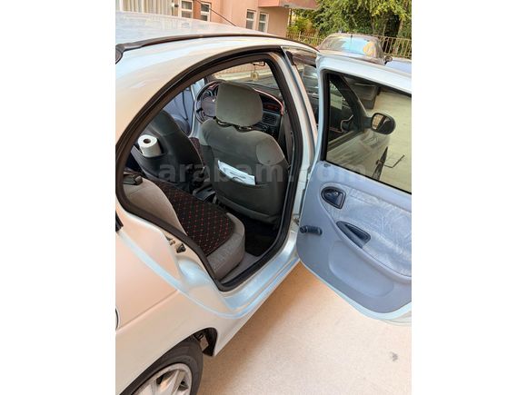 Sahibinden Renault Megane 1.6 RTE 2000 Model