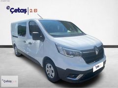 ÇETAŞ RENAULT MAHMUTBEYDEN 2024 TRAFİC 5+1 BOYASIZ 44.972KM