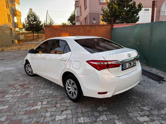Sahibinden Toyota Corolla 1.33 Life 2017 Model 