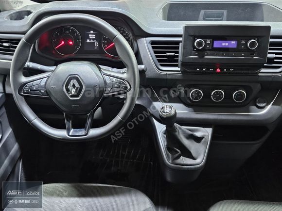 ASF Renault'tan 2023 Trafic 5+1 G.Confort Orijinal-Takas Desteği