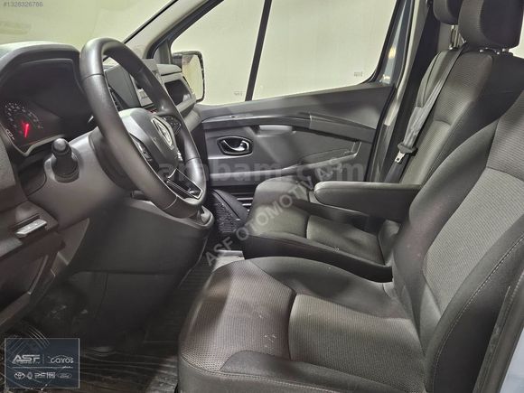 ASF Renault'tan 2023 Trafic 5+1 G.Confort Orijinal-Takas Desteği