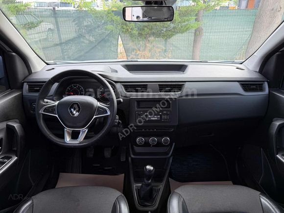 2022 MODEL 129.000 KM'DE RENAULT EXPRESS COMBİ 1.5 BlueDci JOY