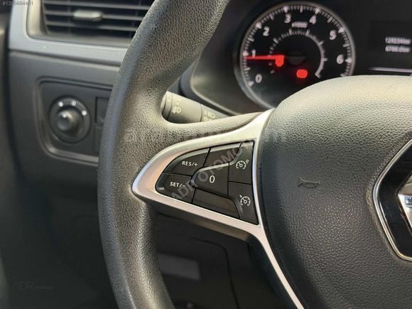 2022 MODEL 129.000 KM'DE RENAULT EXPRESS COMBİ 1.5 BlueDci JOY
