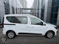 MİRHAN 2024 ÇIKIŞ RENAULT EXPRESS 1.5 BLUEDCİ/ÇİFT SÜRGÜ/BAKIMLI