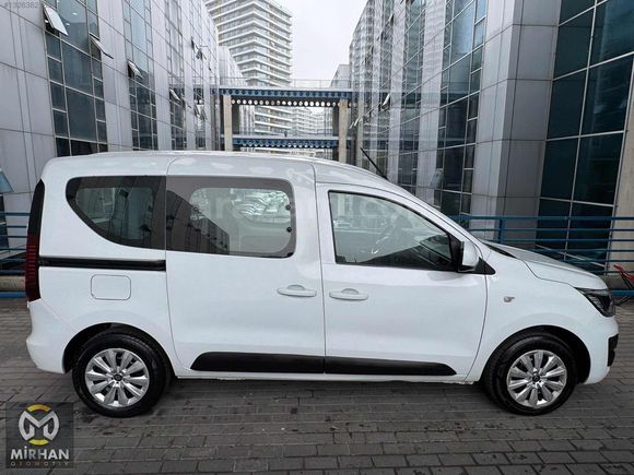 MİRHAN 2024 ÇIKIŞ RENAULT EXPRESS 1.5 BLUEDCİ/ÇİFT SÜRGÜ/BAKIMLI