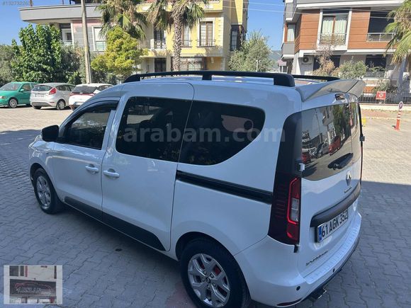 2022 EXPRESS COMBİ 1.5 BLUE DCİ TAUCH HATASIZ
