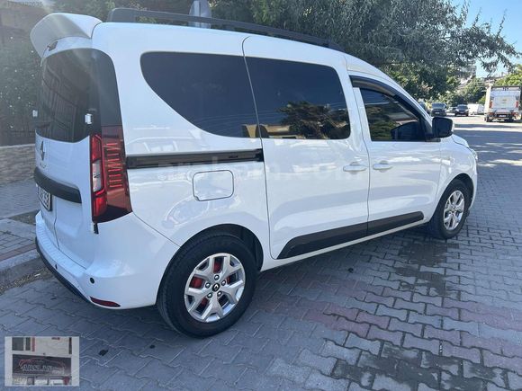 2022 EXPRESS COMBİ 1.5 BLUE DCİ TAUCH HATASIZ