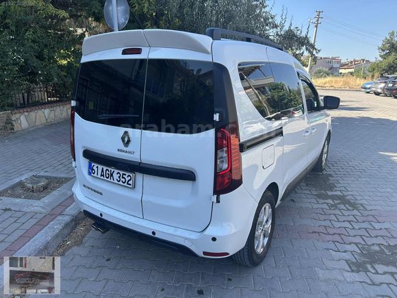 2022 EXPRESS COMBİ 1.5 BLUE DCİ TAUCH HATASIZ