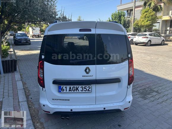 2022 EXPRESS COMBİ 1.5 BLUE DCİ TAUCH HATASIZ