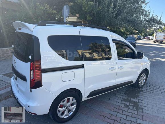 2022 EXPRESS COMBİ 1.5 BLUE DCİ TAUCH HATASIZ