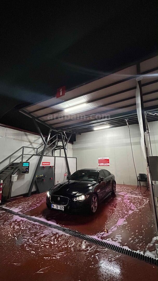 Sahibinden Jaguar XE 2.0 D R-Sport Plus 2017 Model Kocaeli 210.000 km Siyah 2