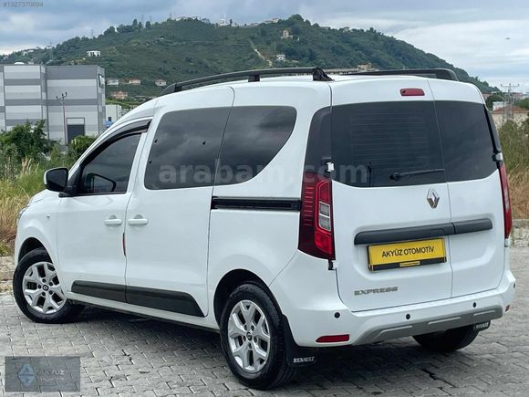 2023 RENAULT EXPRESS 1.5DCİ TOUCH HATASIZ BOYASIZ 22.000 KM'DE