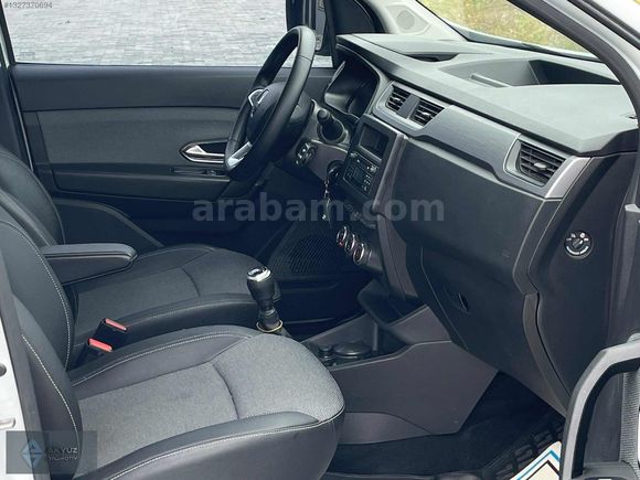 2023 RENAULT EXPRESS 1.5DCİ TOUCH HATASIZ BOYASIZ 22.000 KM'DE