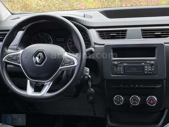 2023 RENAULT EXPRESS 1.5DCİ TOUCH HATASIZ BOYASIZ 22.000 KM'DE