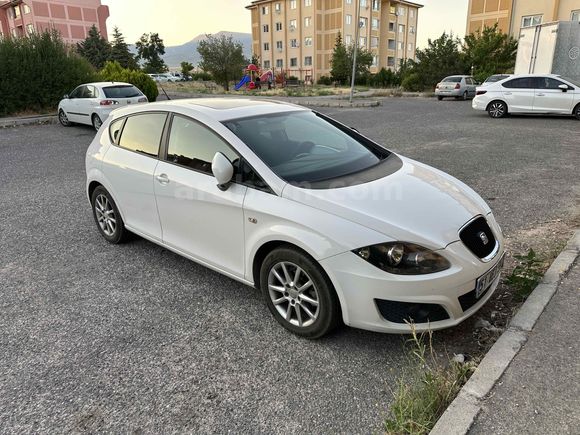 Sahibinden Seat Leon 1.6 TDI CR Style 2012 Model 