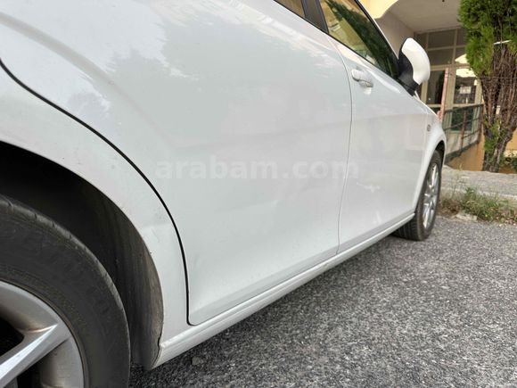 Sahibinden Seat Leon 1.6 TDI CR Style 2012 Model 
