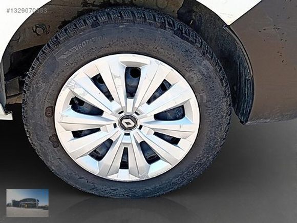2024 Express Van 1.5 BlueDCI Joy / 42.794 KM "0,79 Kredi"