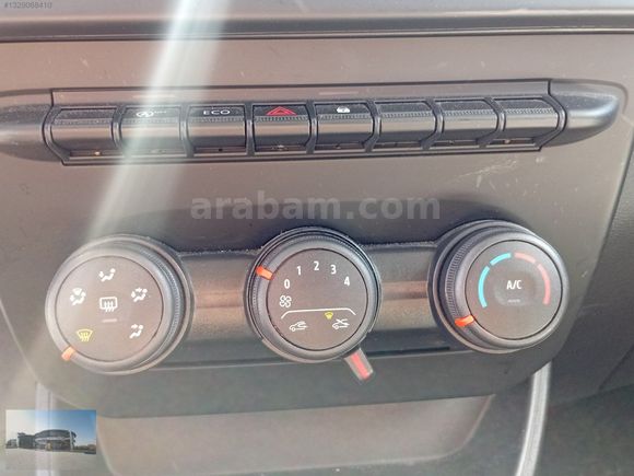 2024 Express Van 1.5 BlueDCI Joy / 22.338 KM "0,79 Kredi"