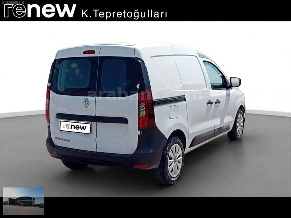 2024 Express Van 1.5 BlueDCI Joy / 22.338 KM "0,79 Kredi"