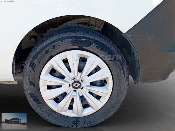 2024 Express Van 1.5 BlueDCI Joy / 22.338 KM "0,79 Kredi"