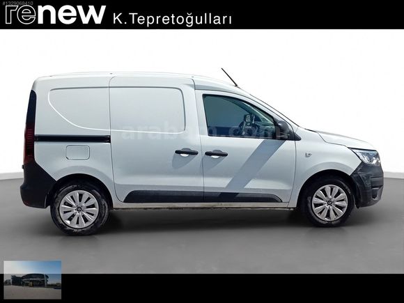2024 Express Van 1.5 BlueDCI Joy / 22.338 KM "0,79 Kredi"