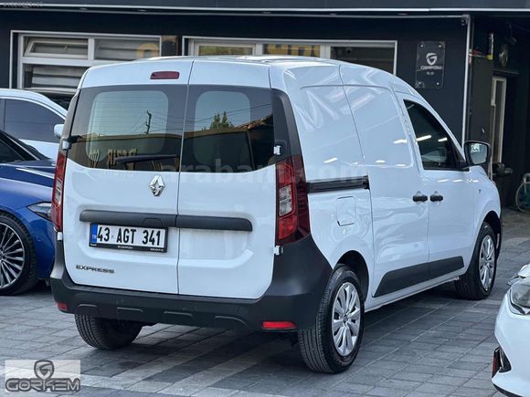 HATASIZ_BOYASIZ_SERVİS BAKIMLI_EXPRESS_VAN