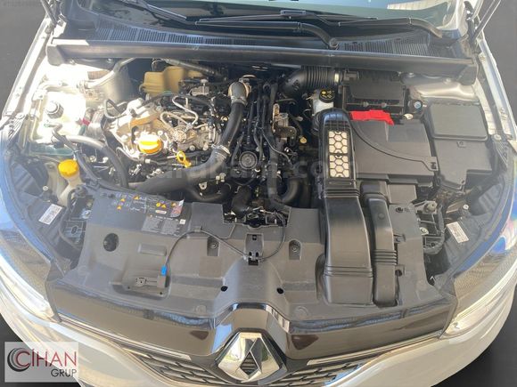 RENEW CİHAN PLAZA RENAULT MEGANE İCON 1.3 TCE EDC
