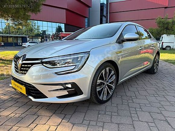 2023 MODEL RENAULT MEGANE 4 İCON CAM TAVANLI HATASIZ