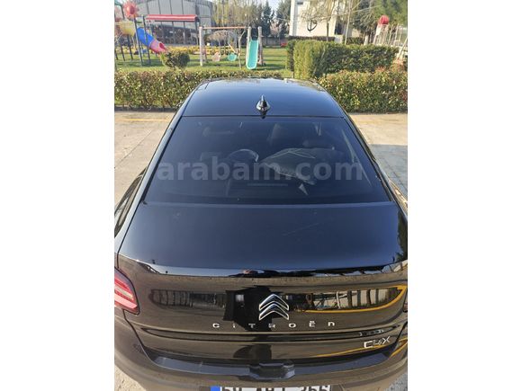 Sahibinden Citroen C4 X 1.2 PureTech Shine Bold 2023 Model