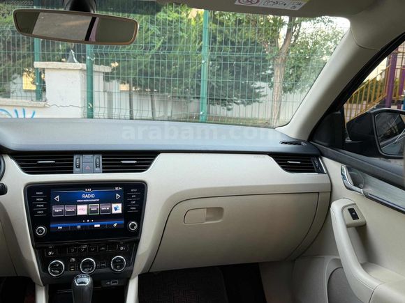 C&K AUTO'DAN CAM TAVANLI OCTAVİA