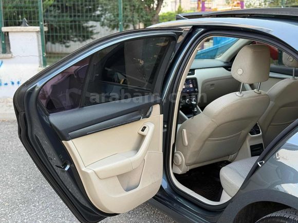 C&K AUTO'DAN CAM TAVANLI OCTAVİA