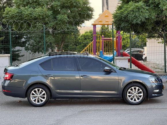 C&K AUTO'DAN CAM TAVANLI OCTAVİA