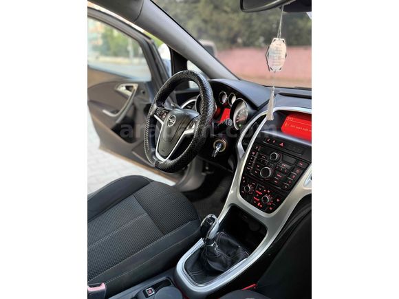 Opel Astra 1.3 CDTI Cosmo  Sunroff