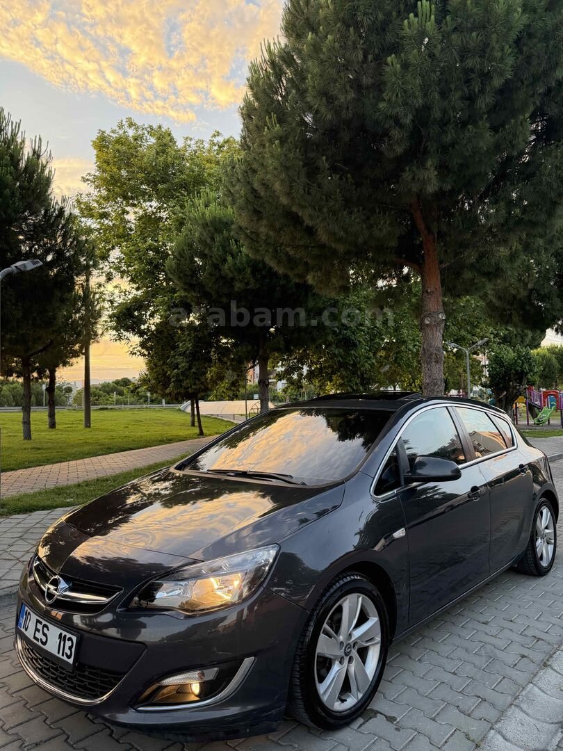 Galeriden Opel Astra 1.3 CDTI Cosmo 2013 Model Balıkesir 275.000 km Füme 1