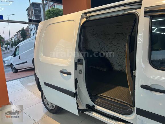 YENİ ARABAM UZUN ŞASE 1.5DCİ KANGOO MAXİ BOYASIZ ORJINAL